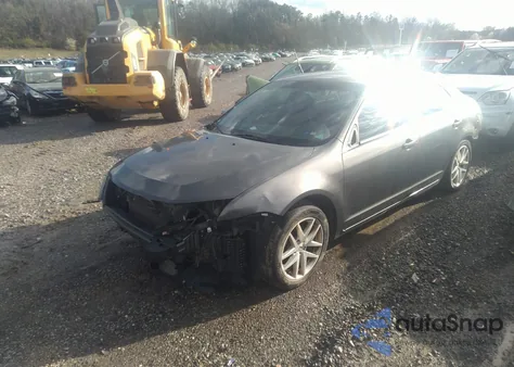 2010 Ford Fusion Se z USA, uszkodzony, nr VIN 3FAHP0HA2AR431619